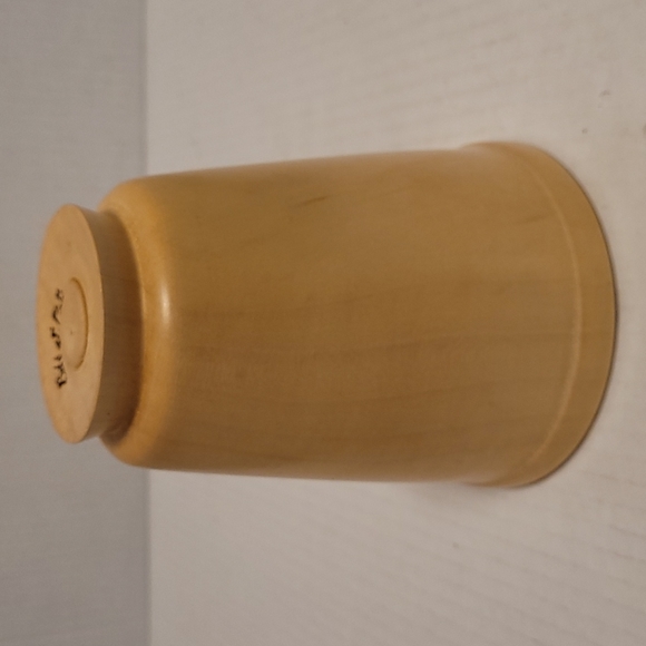 Beautiful Hand Carved Signed Wooden Cup - Picture 8 of 15